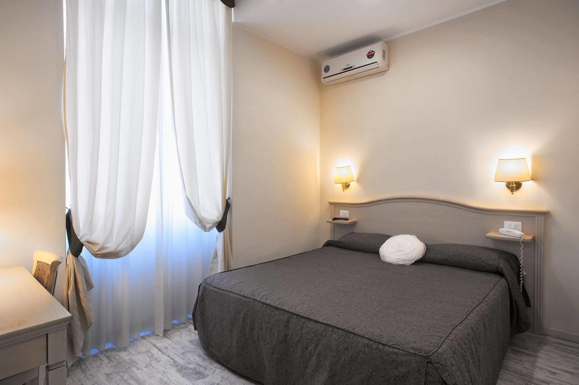 Hotel Cortese Санремо Екстер'єр фото